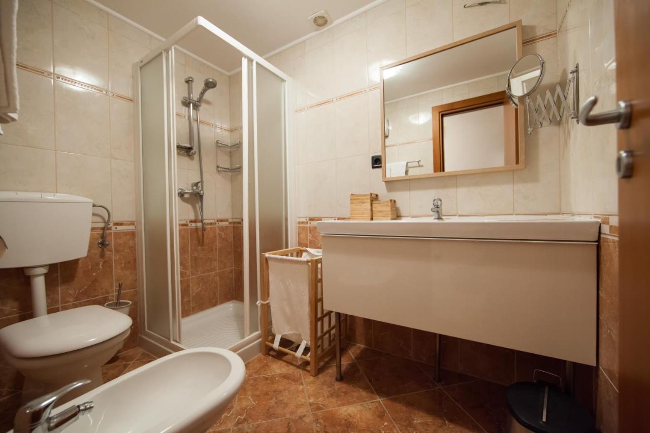 Accommodation Triton Lastovo Kültér fotó