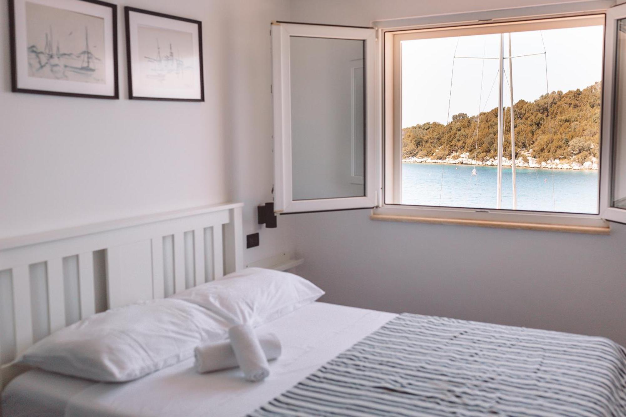 Accommodation Triton Lastovo Kültér fotó